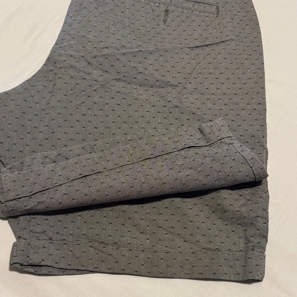Classic Gray Men's Flat Front Shorts - Picture 11 of 12